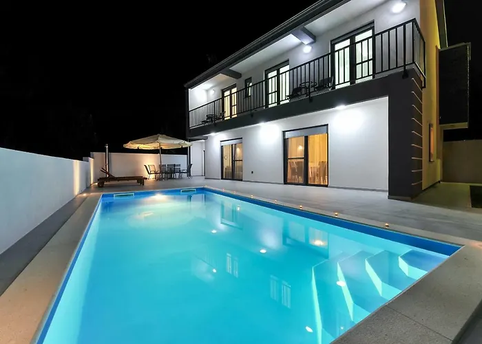 Lily Zadarvillas Villa